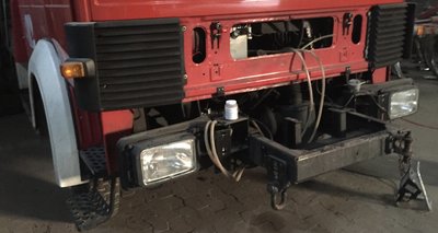 Pumpenrahmen und Luftfilter.jpg