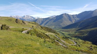 Übernachtungsplatz auf dem Parkplatz einer Seilbahn