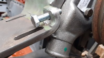 Kompressorhalter detailoptimiert.jpg