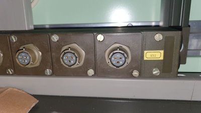 Anschlussdosen 24V, Stecker noch gesucht