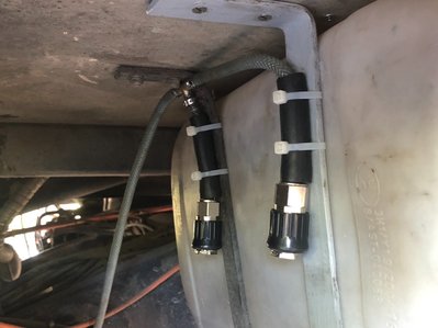 Fahrerseite mit 2 Abgängen