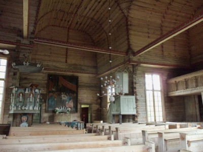Holzkiche (1).jpg