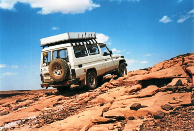 1999 5 Toyo auf  Felspiste zum Dohone.jpg