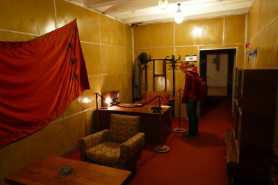 Hoxha’s Zimmer
