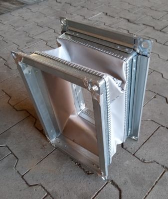 Das ist dass Besagte Bauteil, dessen Namen ich nicht weiß. Eigentlich gedacht um z.B. einen Lüftungskanal mit einem Lüftungsgerät zu Verbinden ohne dass später Vibrationen übertragen werden. Das Teil dient allerdings nur als Beispiel, dass andere wird natürlich etwas größer