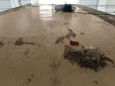 altes Dach ,Schutzfolie entfernt