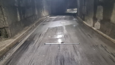 Koman_Tunnel_Engstelle_1,6m.jpg
