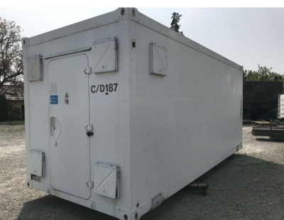 2019-05-07 20-24-24 Zeppelin Shelter 20 Fuß Seecontainer.png