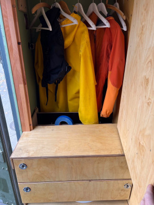 Schrank innen