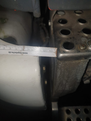 Stoßstange Fahrer.jpg