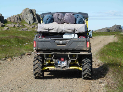 &quot;Allradwandern&quot; auf Island: Vom guten Weg abkommen...