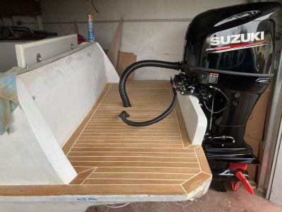 Boot Badeplattform.jpg