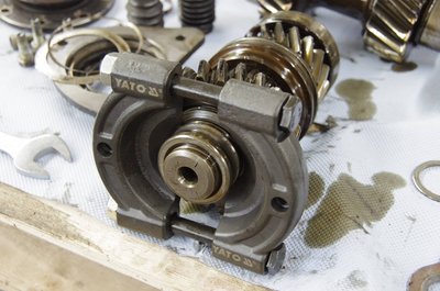 20120908_132310_VTG_Robur_021.JPG