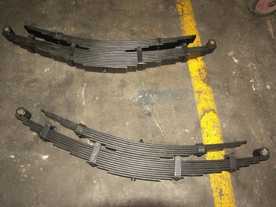 neue Blattfedern -Made in RSA-.jpg