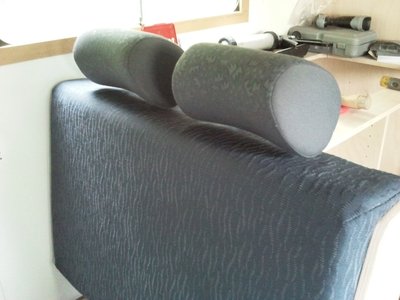 Kopfstützen Küchenseite (Large).jpg