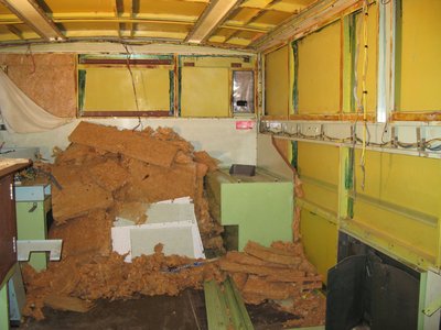 5_Entkernung_Shelter.JPG