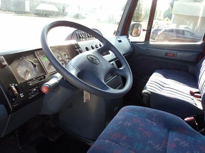 Kommunalfahrzeuge-FeuerwehrautoMERCEDES-BENZ-Vario-816-D-4x4---3_big--15090314502389884600.jpg