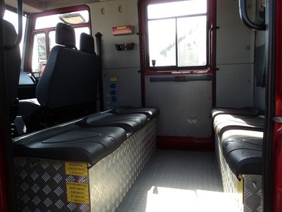Kommunalfahrzeuge-FeuerwehrautoMERCEDES-BENZ-Vario-816-D-4x4---7_big--15090314502389884600.jpg