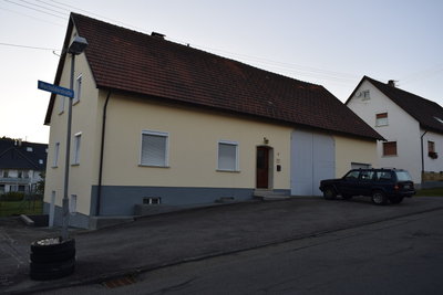 Haus-01.JPG