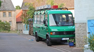 B1.jpg