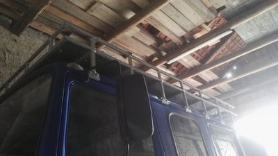 äusserlich nicht original ....unser begehbarer Dachgepäckträger und Schattenspender....sehr bewährt