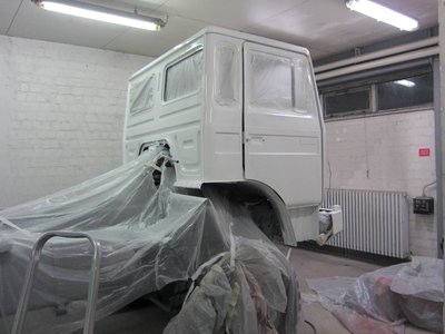 Fahrer haus priming coat after filler and sanding any steel repairs