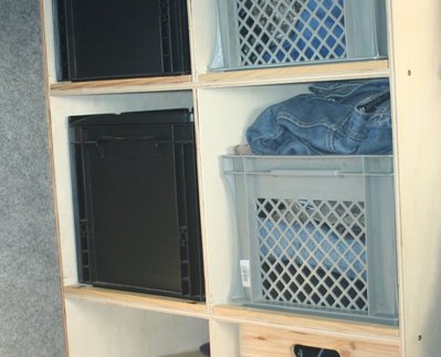 Euroboxen-Regal.jpg