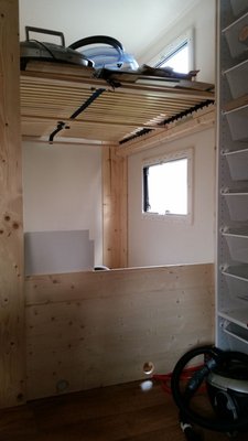 15 Betten und Schrank.jpg