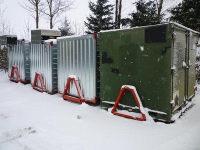 Container 4 x 25%.jpg