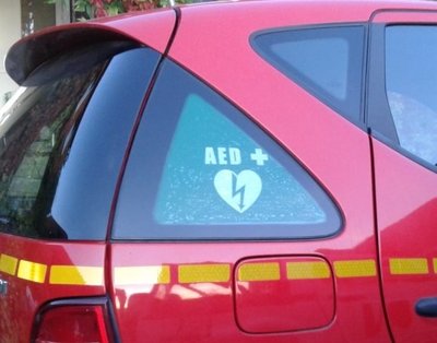 KdoW_AED_xxs.jpg