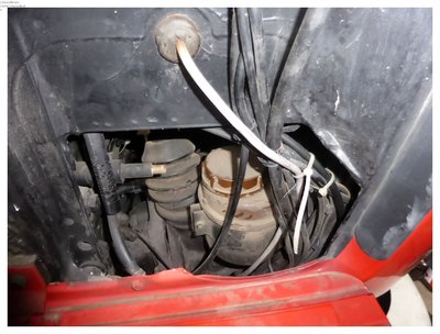 Fahrerhaus_Hydraulikpumpe_1300.jpg