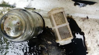 Vorfilter mit Metallspänen.jpg
