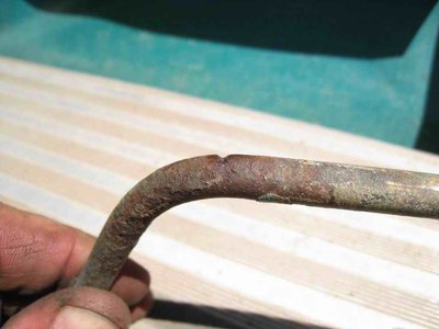 Lekje-metalen-hydrauliek-leiding-2.jpg (38.62 KiB) 1542 mal betrachtet Lekje-metalen-hydrauliek-leiding-2.jpg