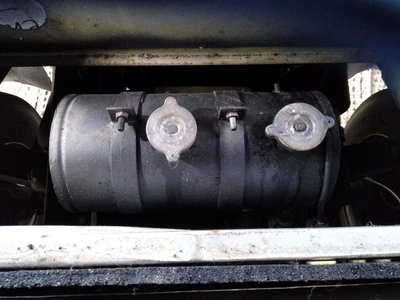 1017-AF-Kühl-Mittel-Motor-Ausgleichs-Behälter-WEB.jpg