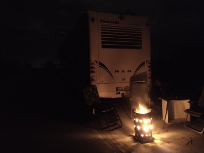 13266 Lagerfeuer.jpg (185.23 KiB) 9634 mal betrachtet 13266 Lagerfeuer.jpg