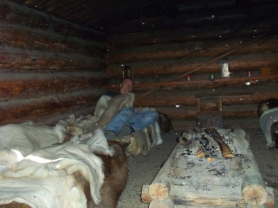Keiner da in diesem Nachbau eines altkarelischen Dorfes