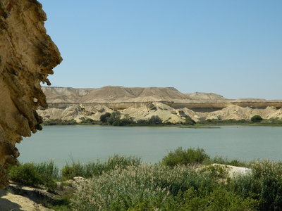06 Lake Arco.JPG