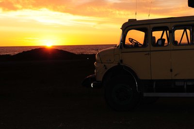 Sonnenuntergang oder Sonnenaufgang? Wer weiß das schon so genau? Der Übergang ist fließend.