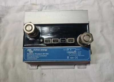 Victron Batteriewächter.jpg