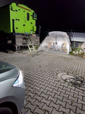 Zur Not wird im Fernlicht lackiert