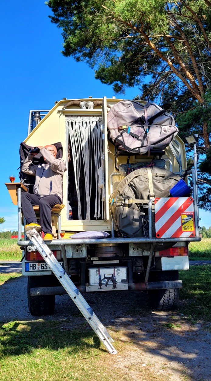 20240708_170054_copy_694x1250.jpg