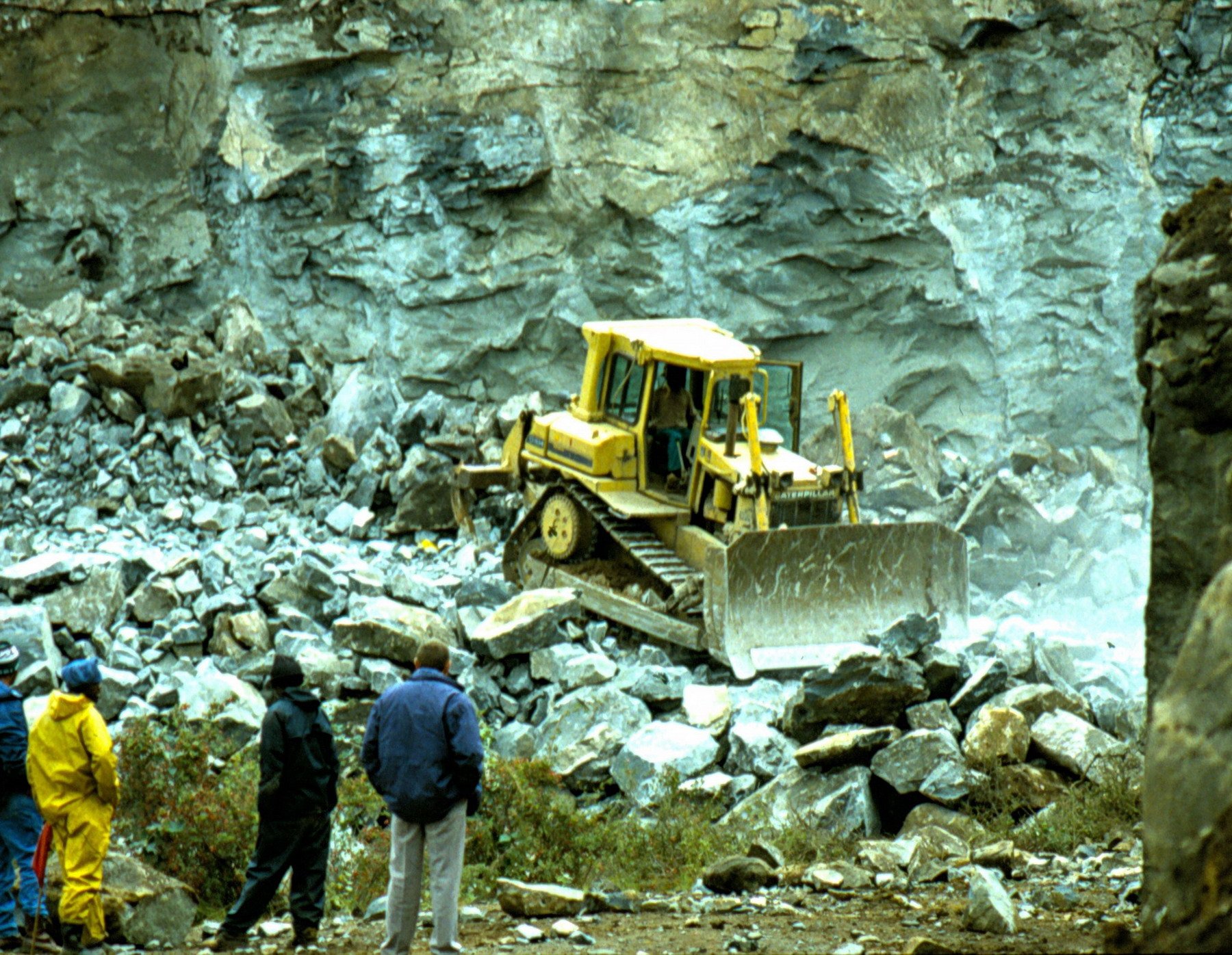 199804sudafrikasprengstrasse.jpg