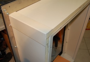 Obere Ecke mit Verbindungswinkel