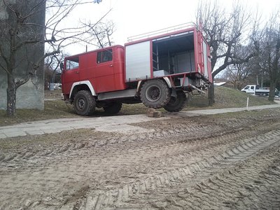 Magirus hinten hoch.jpg