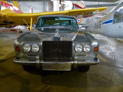 RR baut nicht nur Autos.jpg