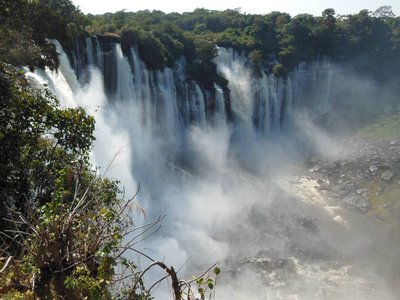 Calandula Wasserfall.jpg