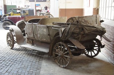 20130720_125133_Sammlung_Schlumpf_Kassel_176.JPG