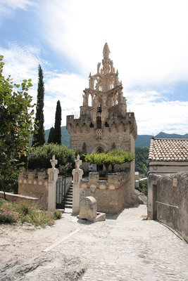 Notre Dame de la Dingenskirchen in Nyons