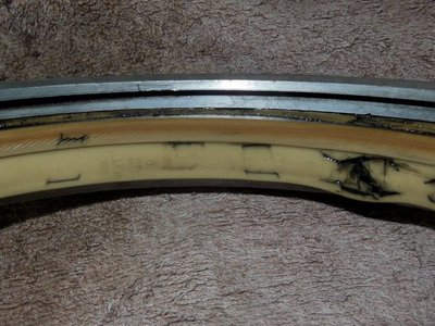 F6L714 - Kurbelwellendichtung hinten GOETZE  150-172-18,3.JPG
