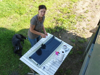 Fenster werden verdunkelt.